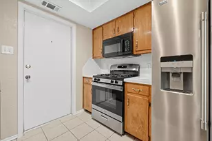 914 Garden Meadow Dr, Georgetown, TX 78628 - Photo 13