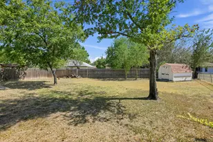 914 Garden Meadow Dr, Georgetown, TX 78628 - Photo 33