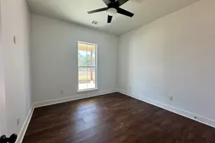 1353 Red Town Rd, Elgin, TX 78621 - Photo 21