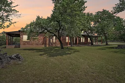 290 Miss Donna Lane, Dripping Springs, TX 78620 - Photo 39