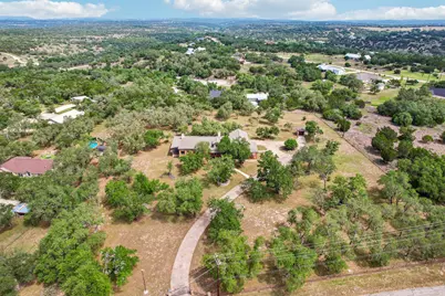 290 Miss Donna Lane, Dripping Springs, TX 78620 - Photo 37