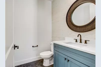 4127 E 12th Street #4, Austin, TX 78721 - Photo 9