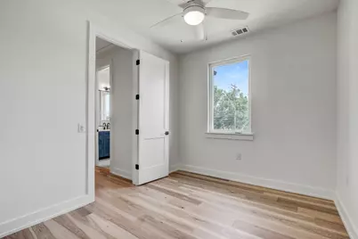 4127 E 12th Street #4, Austin, TX 78721 - Photo 19