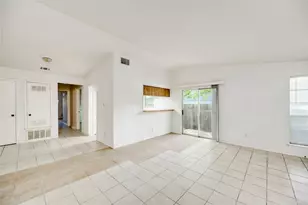 5208 Bogey Ct, Austin, TX 78744 - Photo 9