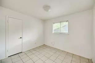 5208 Bogey Ct, Austin, TX 78744 - Photo 17