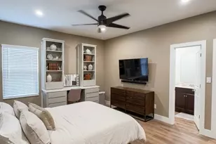 13513 Menard Wy, Elgin, TX 78621 - Photo 5