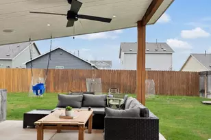 13513 Menard Wy, Elgin, TX 78621 - Photo 15