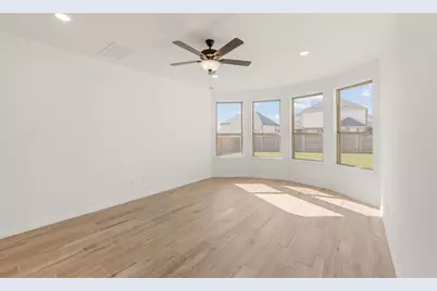 601 Ridge Point Drive, Georgetown, TX 78628 - Photo 11