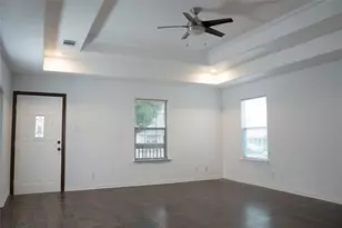 2846 Wyoming St, San Antonio, TX 78203 - Photo 7