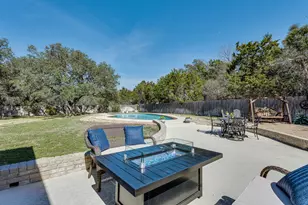 33 Brookmeadow Dr, Wimberley, TX 78676 - Photo 29