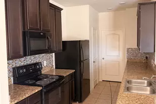 13524 William Mckinley Wy, Manor, TX 78653 - Photo 3