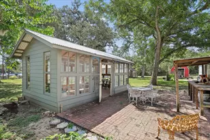 504 S Main St, Lockhart, TX 78644 - Photo 33