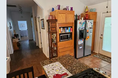 1206 W 8th Street, Caldwell, TX 77836 - Photo 7
