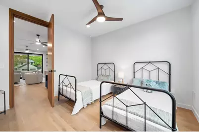 3415 Rosefinch Trail, Austin, TX 78746 - Photo 35