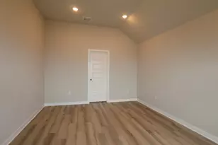 4712 Lava Is Dr, Austin, TX 78747 - Photo 11