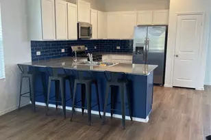 109 Seminole Dr, San Marcos, TX 78666 - Photo 3