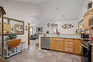 30 Wildwood Dr, Georgetown, TX 78633 - Photo 15