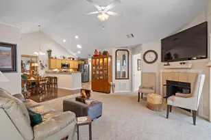 30 Wildwood Dr, Georgetown, TX 78633 - Photo 7