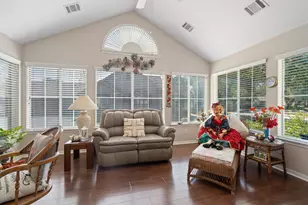 30 Wildwood Dr, Georgetown, TX 78633 - Photo 19