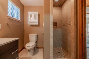 140 Mountain Loop Dr, Johnson City, TX 78636 - Photo 25