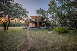 140 Mountain Loop Dr, Johnson City, TX 78636 - Photo 1