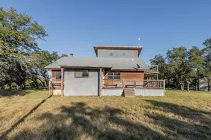 140 Mountain Loop Dr, Johnson City, TX 78636 - Photo 7