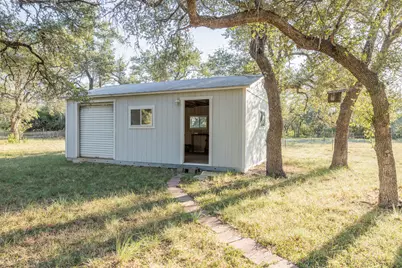 140 Mountain Loop Drive, Johnson City, TX 78636 - Photo 29