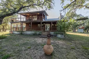 140 Mountain Loop Dr, Johnson City, TX 78636 - Photo 3