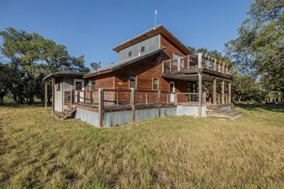 140 Mountain Loop Drive, Johnson City, TX 78636 - Photo 5
