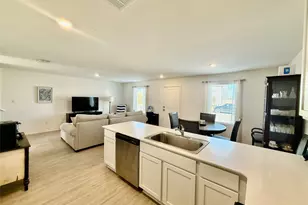 23521 Tiny Moons Wy, Elgin, TX 78621 - Photo 5