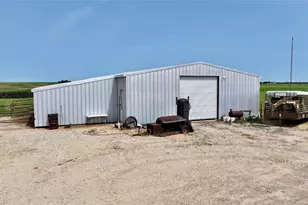 2951 County Rd 360, Bartlett, TX 76511 - Photo 17