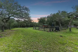 9004 Tara Ln, Austin, TX 78737 - Photo 27