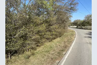 7603 Timber Hills Drive, Del Valle, TX 78617 - Photo 9