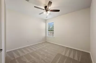 311 Phillips St, Hutto, TX 78634 - Photo 27