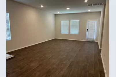 907 Adler Way, San Marcos, TX 78666 - Photo 5
