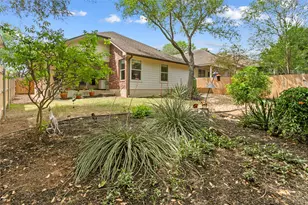 2208 Petrified Forest Dr, Austin, TX 78747 - Photo 31