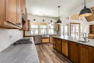 201 Ash Juniper Wy, Bertram, TX 78605 - Photo 9