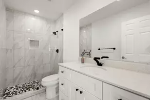 1200 E 52nd St, Austin, TX 78723 - Photo 23