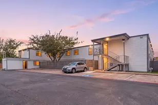 1200 E 52nd St, Austin, TX 78723 - Photo 33