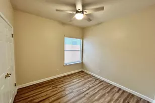 8710 Weiser Dr, Austin, TX 78729 - Photo 7