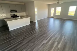 6400 Rounded Pebble Ln, Buda, TX 78610 - Photo 27