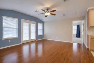 1900 Scofield Ridge Pkwy, Austin, TX 78727 - Photo 3