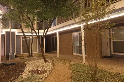 400 W 35th Street #202, Austin, TX 78705 - Photo 15