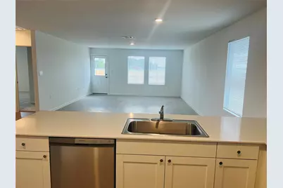 [Address not provided], Elgin, TX 78621 - Photo 13
