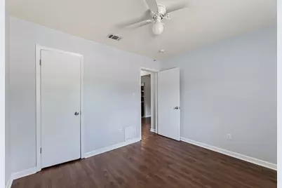 2011 E Stassney Lane #B, Austin, TX 78744 - Photo 11