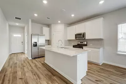 143 Short Toed Swoop, Cedar Creek, TX 78612 - Photo 11