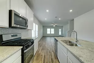 143 Short Toed Swoop, Cedar Creek, TX 78612 - Photo 13