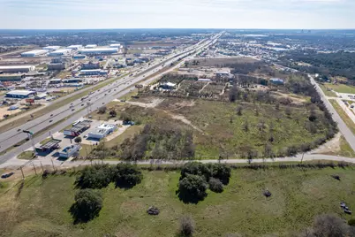 1701 Manchaca Springs Road, Buda, TX 78610 - Photo 3