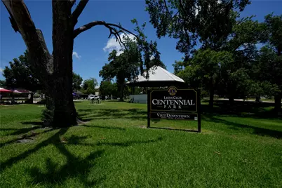1704 N Houston Avenue, Cameron, TX 76520 - Photo 35