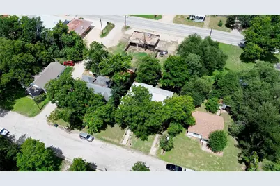 1704 N Houston Avenue, Cameron, TX 76520 - Photo 33